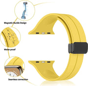 42mm 44mm 45m 49mm Ultra Ultra 2 Apple Watch Band Magnetic D-buckle Silicone Sport Strap Replacement Wrist Band for Apple Series 11/10/9/8/Ultra/7/SE/6/5/4/3/2/1, Women Men iWatch Bands